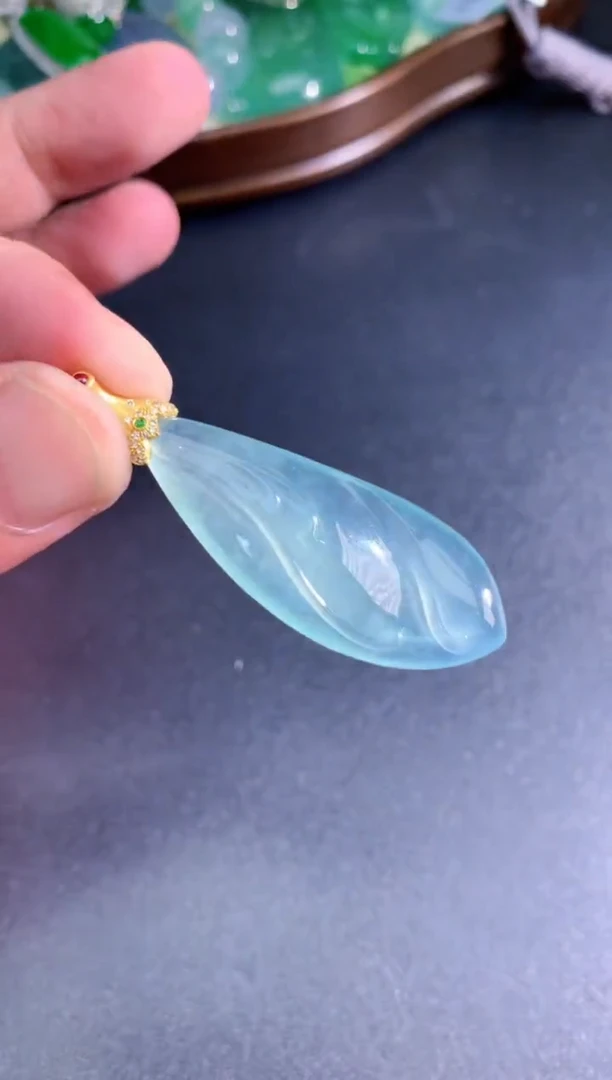 颈饰未镶嵌翡翠天然A货翡翠