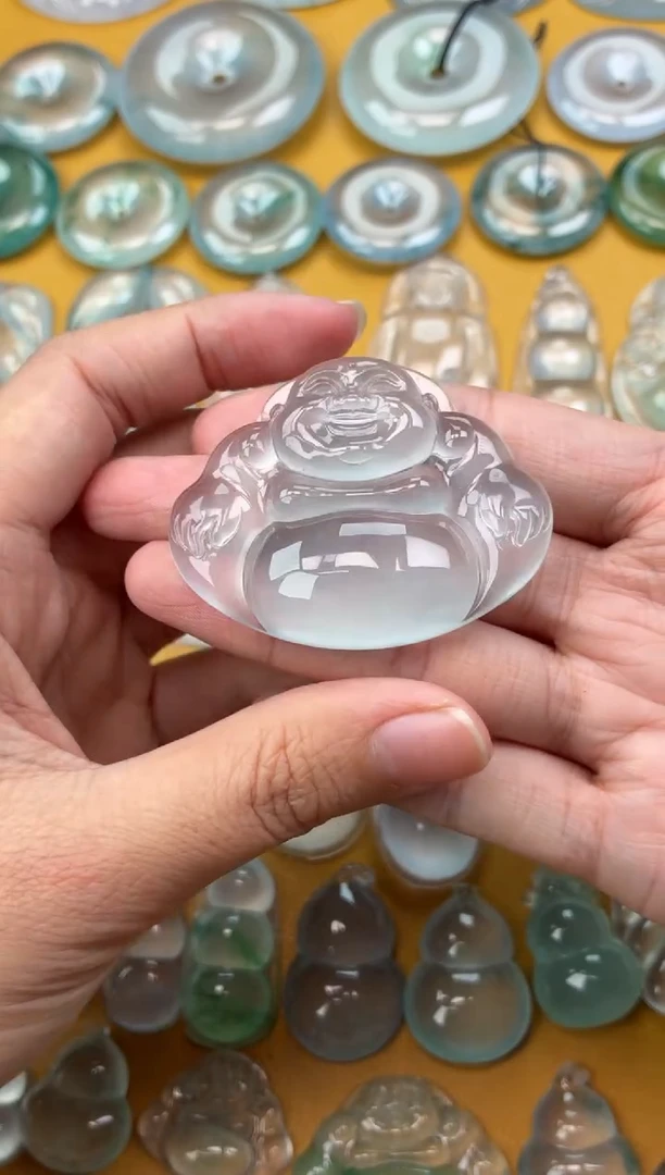 吊坠(不含链)未镶嵌翡翠16 佛公 40 50.3 8.6