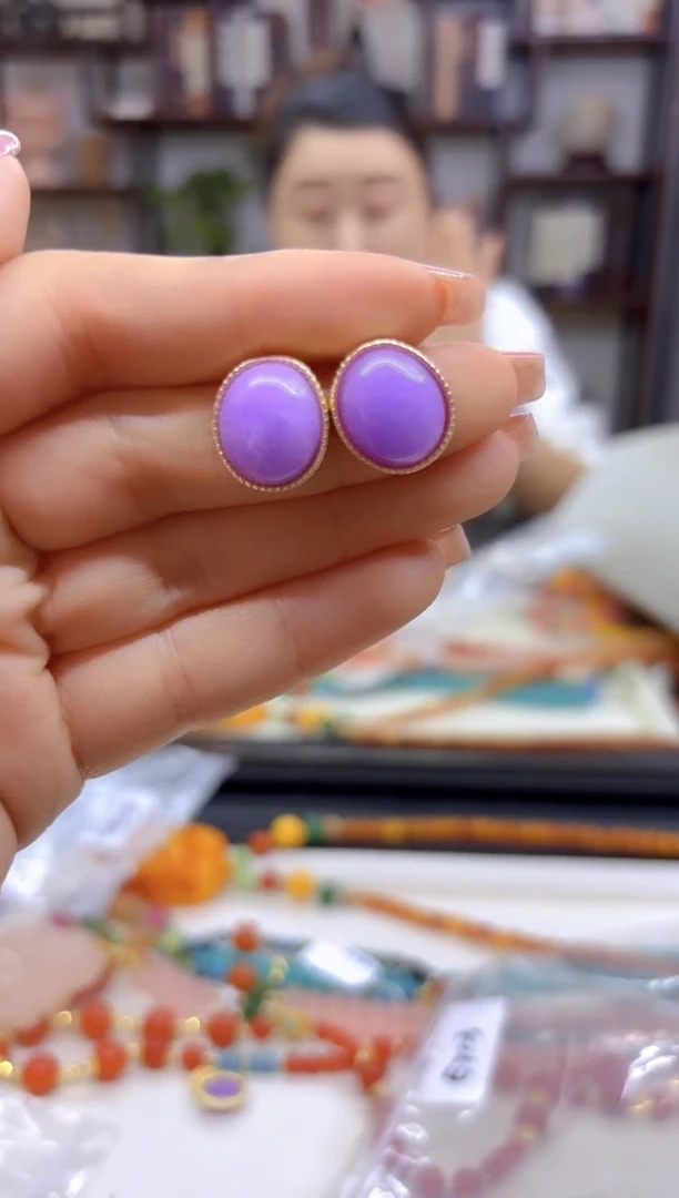 【闪购商品】翡翠耳饰14K金镶嵌耳钉E713