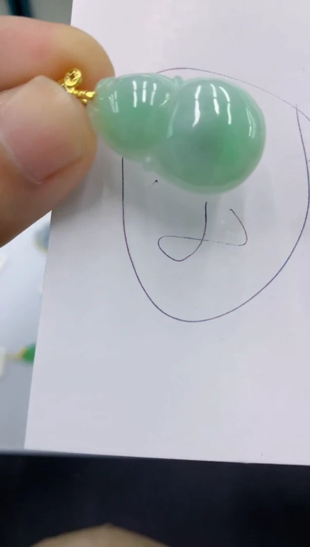 颈饰未镶嵌翡翠翡翠