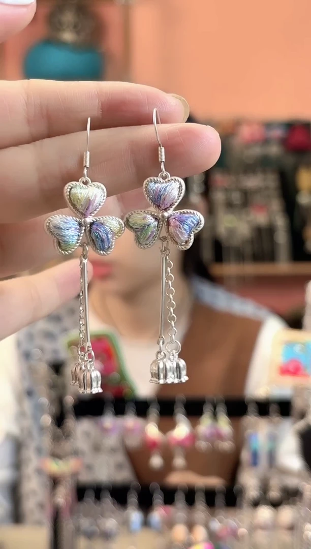 织绣民族风手工艺饰品310