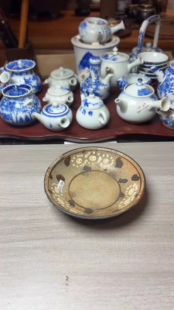 谢谢老板，回流产品有磨损正常，谨慎买！