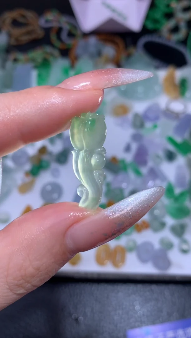 未镶嵌定制翡翠玫瑰花