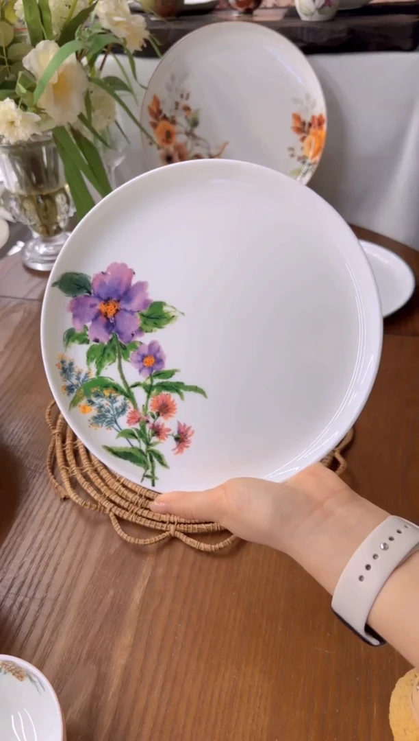 微瑕盘子瓷************