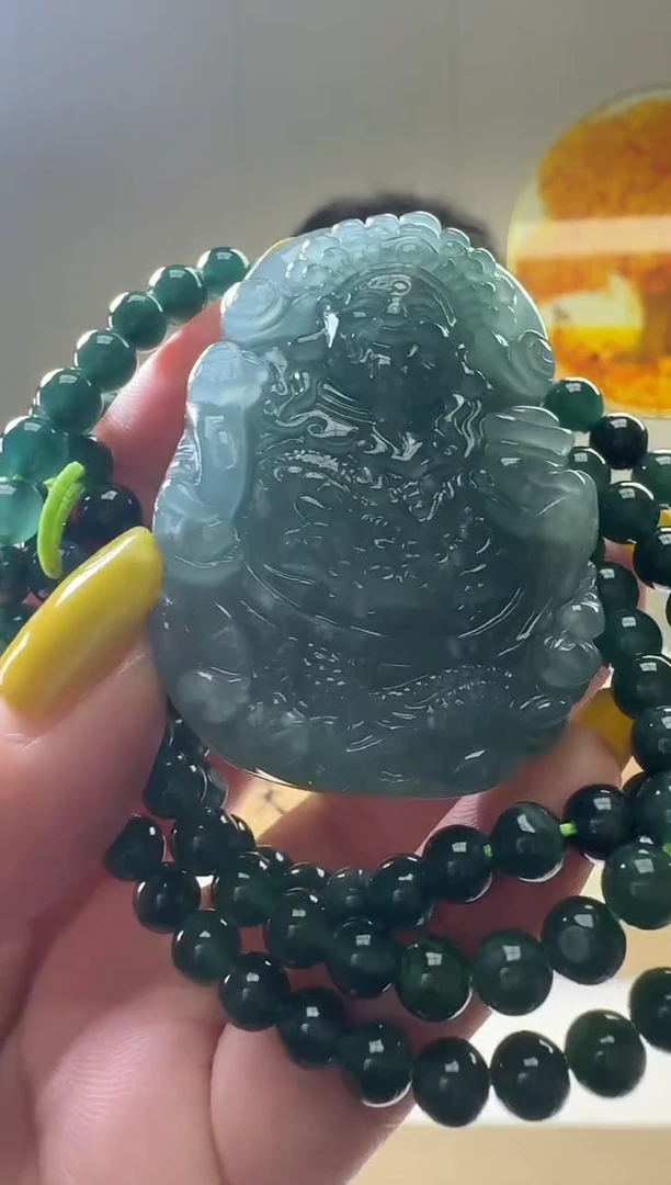 颈饰未镶嵌翡翠天然A货翡翠  多样性随机发其一