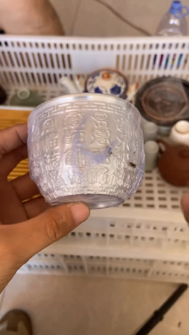 摆件摄影的产品有使用过的痕迹有点脏介意勿拍