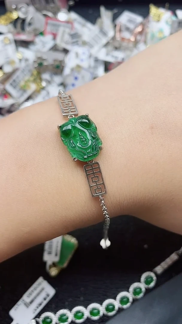 银S925镶嵌戒指翡翠1