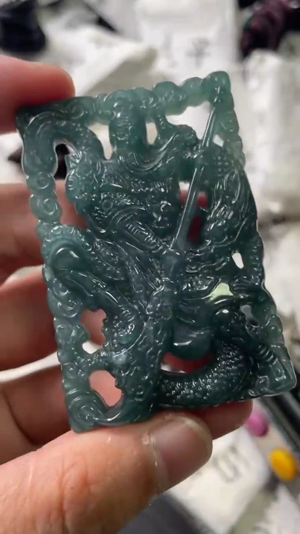 颈饰未镶嵌翡翠8