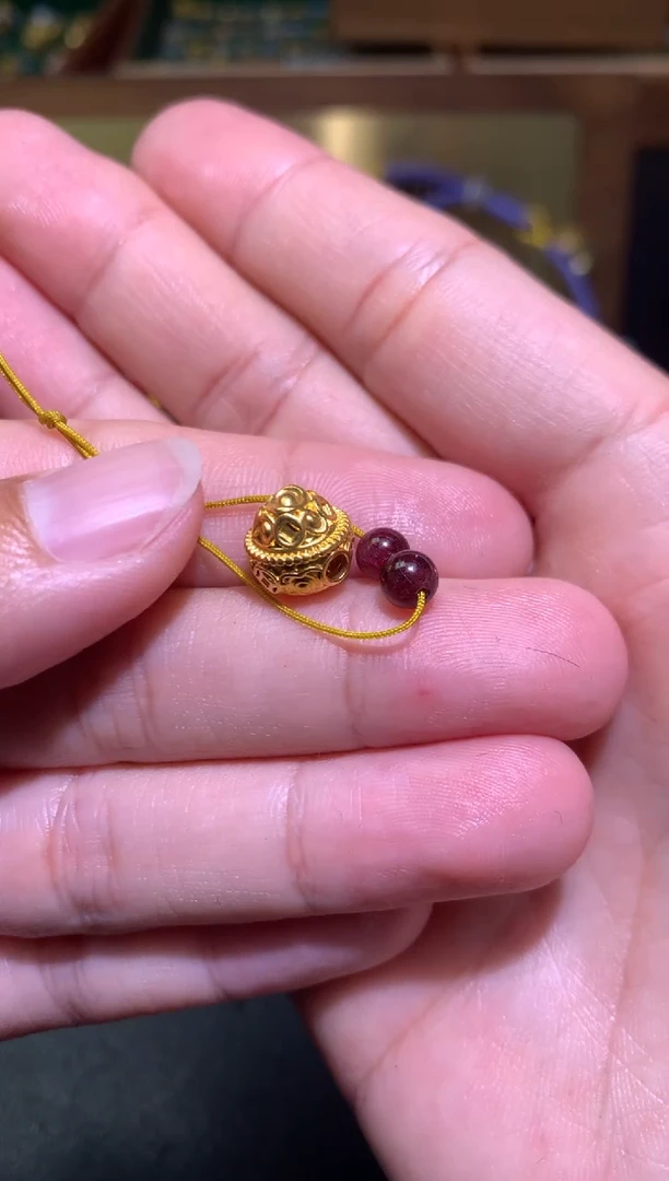 【闪购商品】石榴石成品足金镶嵌净货