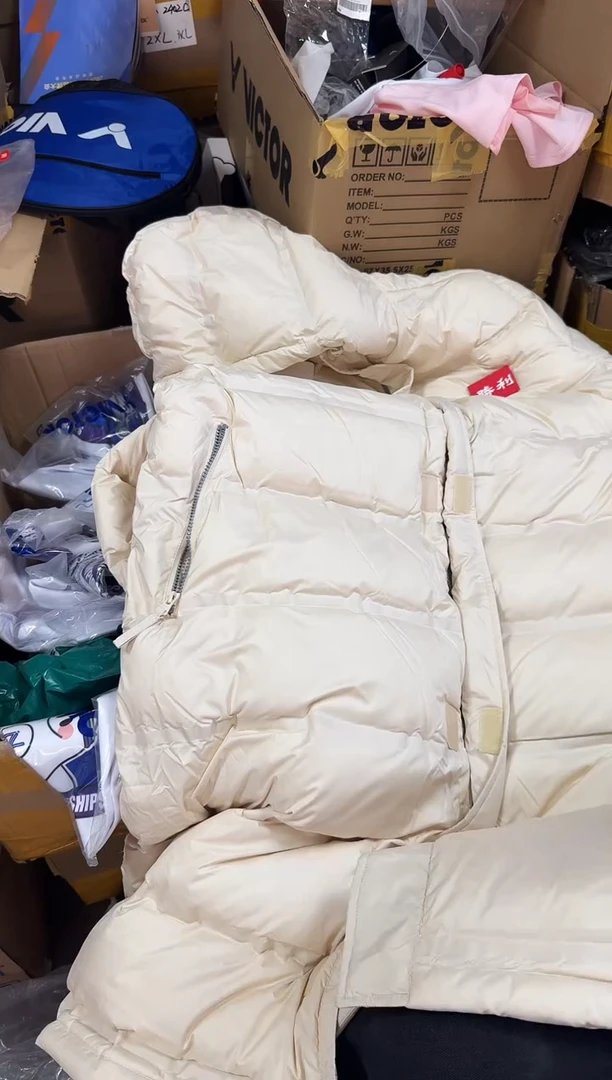 6号 微瑕正品 羽绒服L码