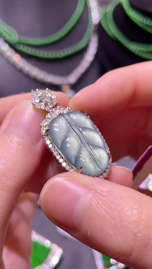 吊坠(不含链)未镶嵌翡翠天然A货翡翠