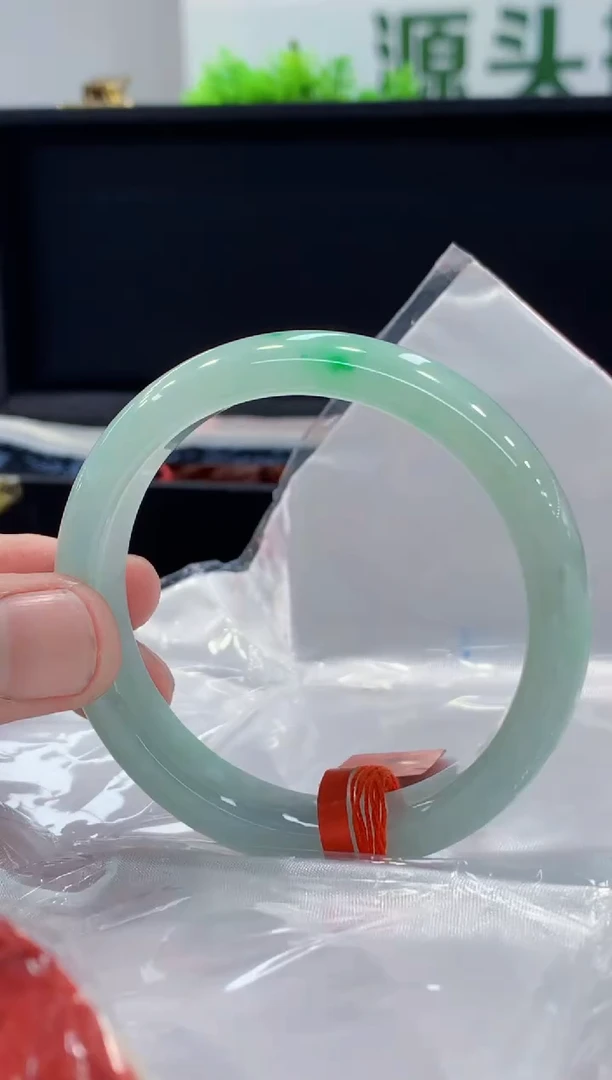 未镶嵌手镯翡翠翡翠手镯