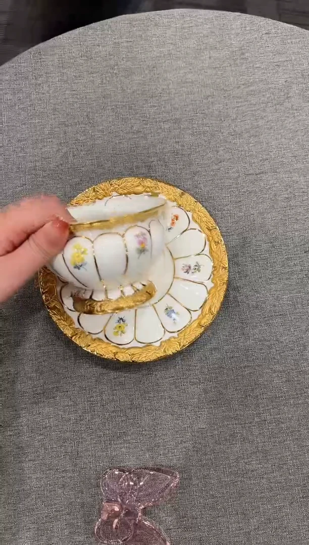 【闪购商品】杯H465--------------