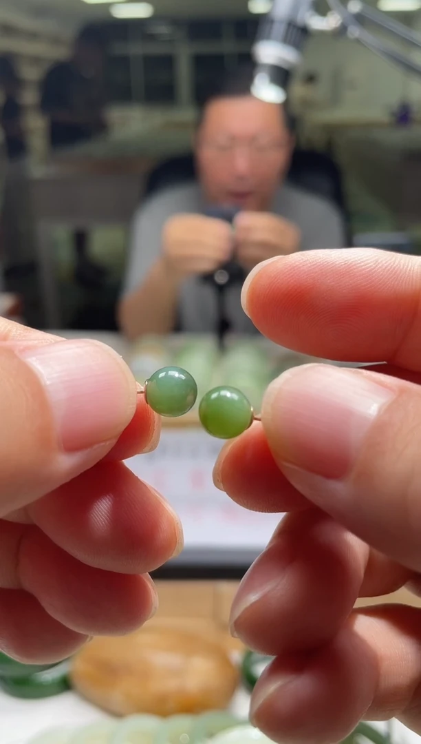 未镶嵌和田玉耳饰多样性发货其一
