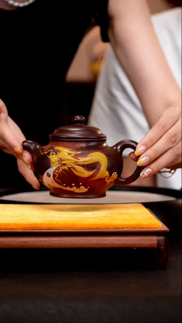 茶壶紫砂BYM68掇只紫龙血360CC