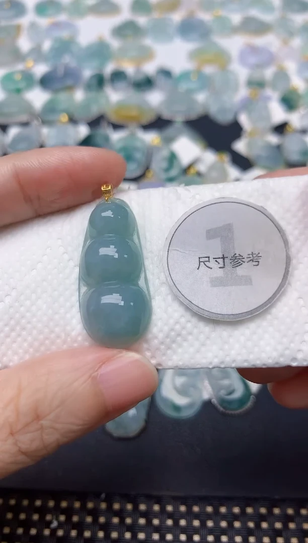 颈饰18K金镶嵌翡翠天然缅甸A货翡翠