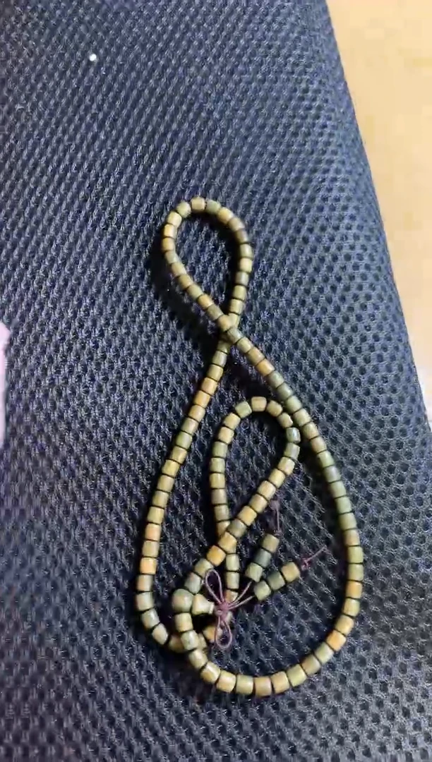 【闪购商品】维腊木（绿檀）手串/手链桶珠绿檀多圈手串