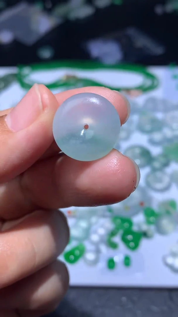 未镶嵌定制翡翠毛货