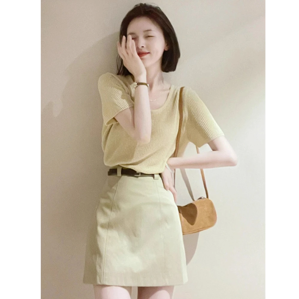 夏季茶里茶气别致上衣时尚减龄显瘦短裙套装黄色u针织衫夏季薄款