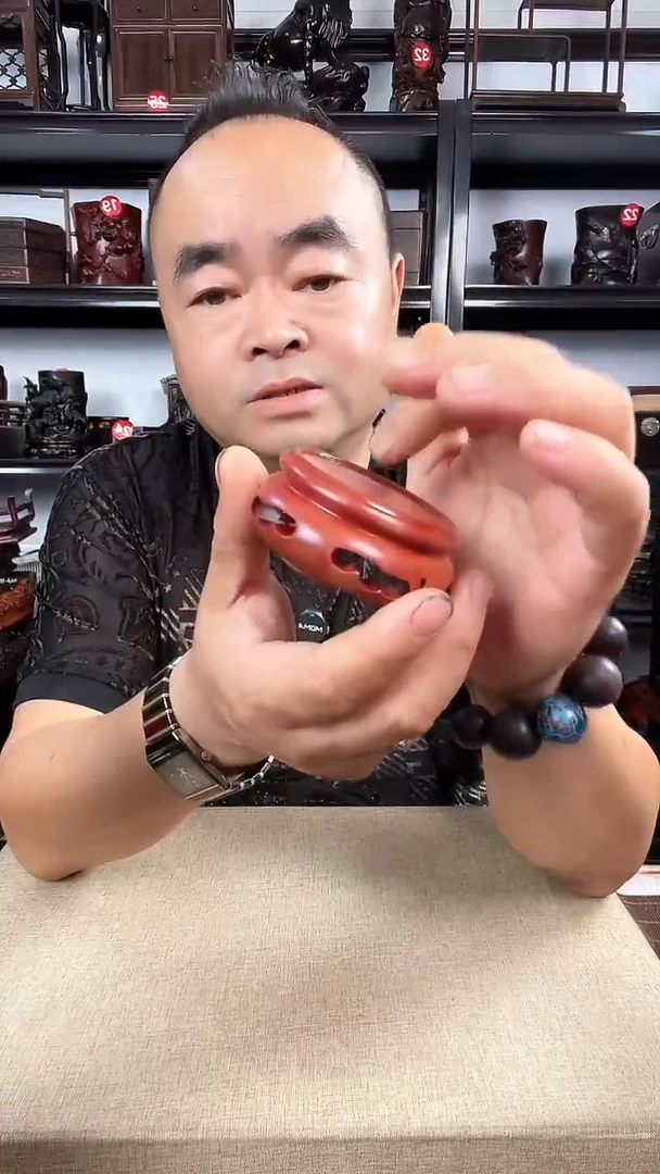 木小圆老李红木工艺品