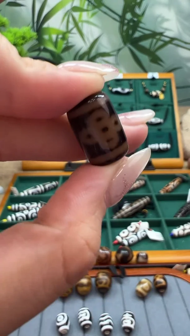 未镶嵌颈饰玛瑙/玉髓（覆膜）38.(微瑕随机发货)