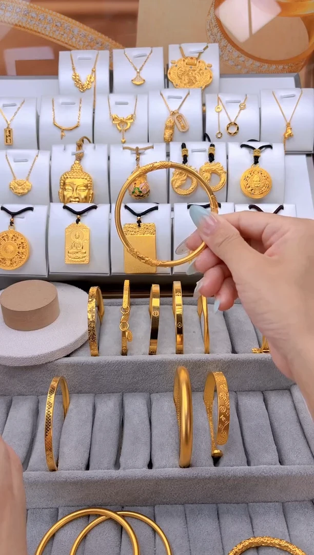 木质足银繁花似锦手镯   58圈口 总重25g外2.3g