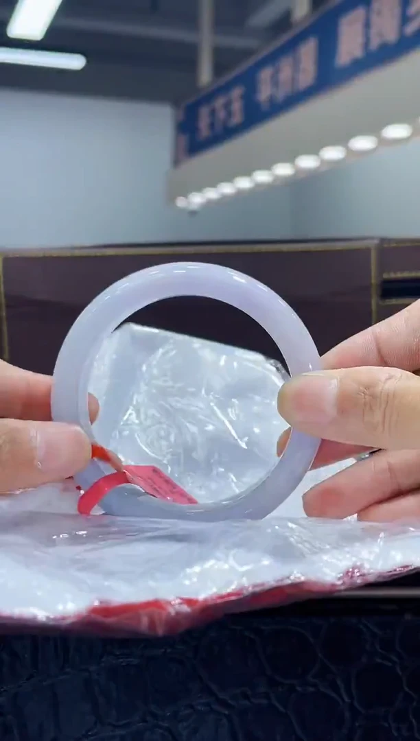 未镶嵌手镯翡翠6