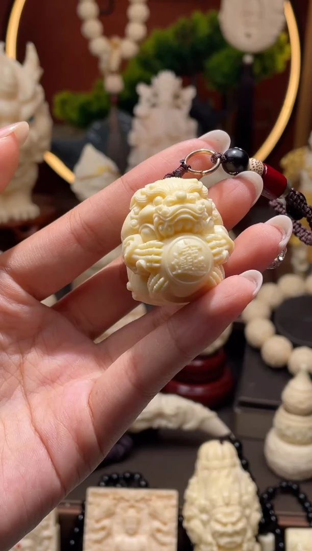 菩提根/象牙果把件小白钥匙扣
