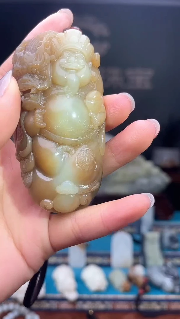 未镶嵌和田玉挂件1