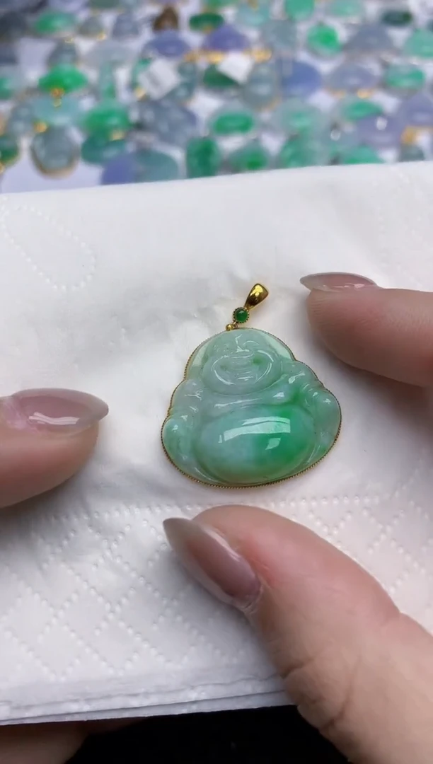 【闪购商品】翡翠颈饰18K金镶嵌天然翡翠A货