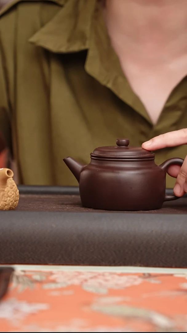 茶壶紫砂四号井茄皮紫泥德钟160cc