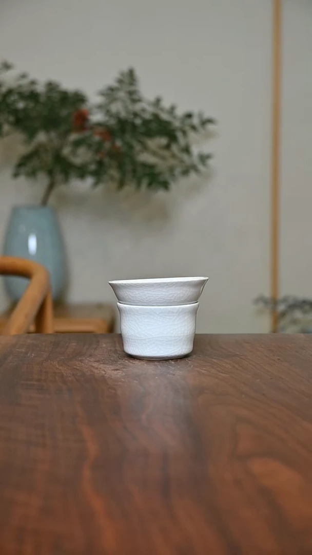 茶漏 月白釉 微瑕 朱家款