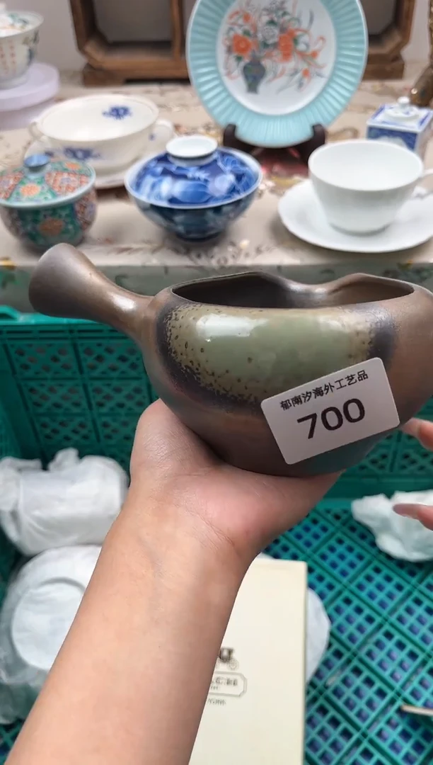 瓷片梅***服P         700