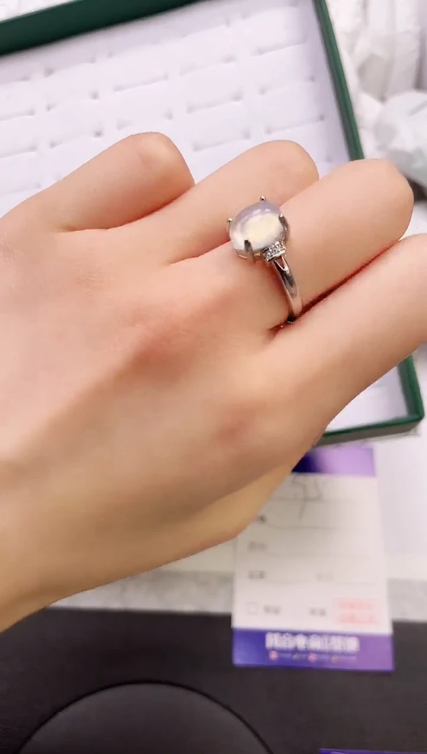 【闪购商品】石英质玉手镯未镶嵌蛋面镶嵌戒指（拍一发一）