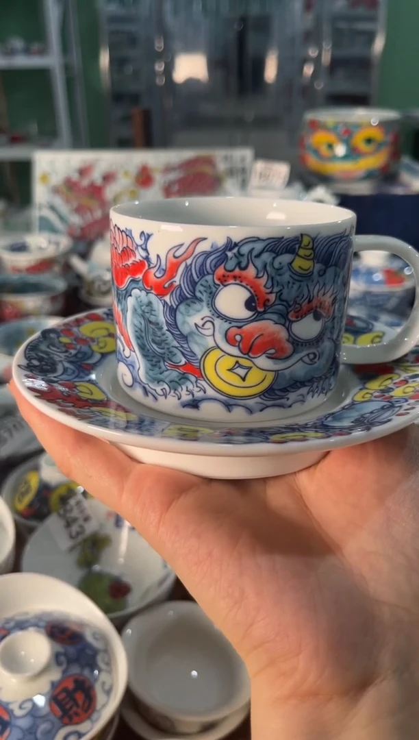 陶瓷昨明景德镇陶瓷：一套