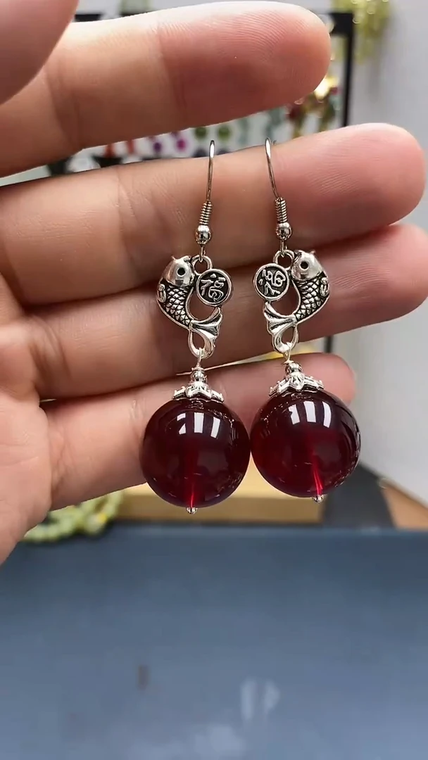 银S925镶嵌血珀耳饰尺寸18mmQ3