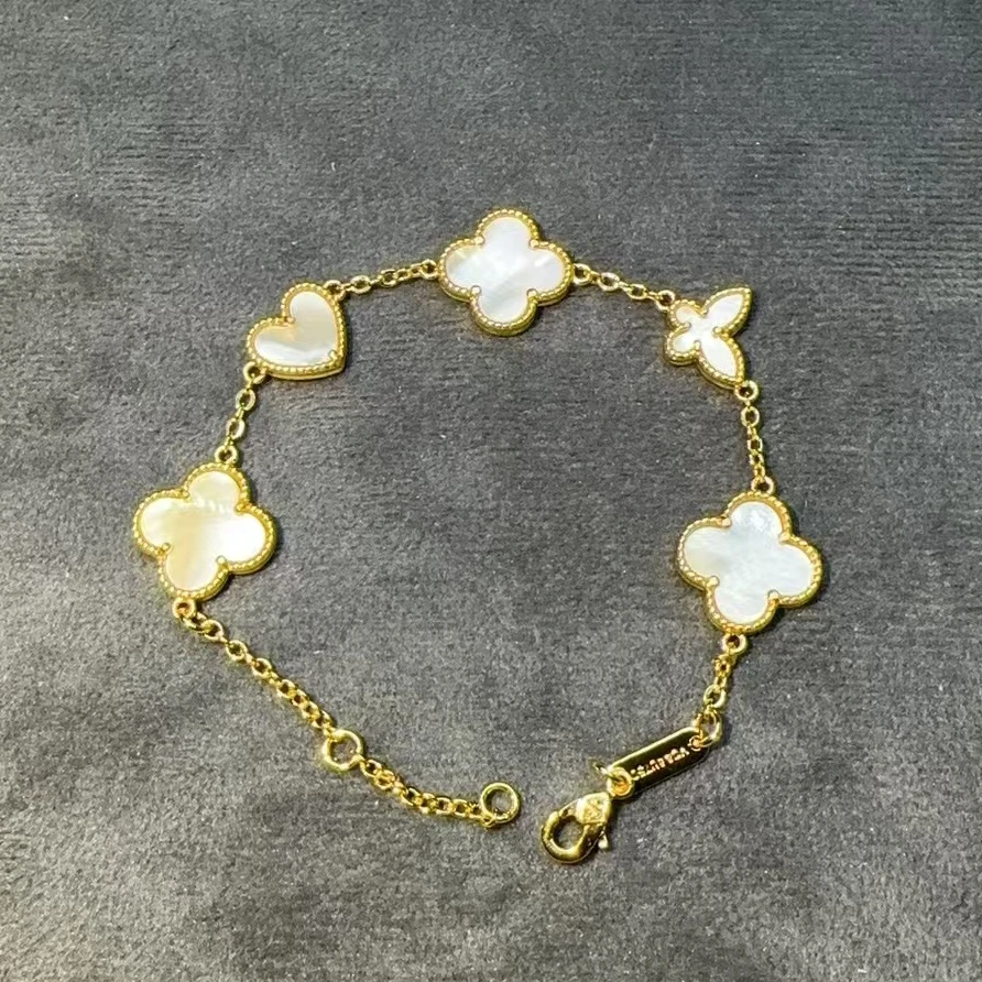 手链 【乾诚轻奢】时尚百搭蝴蝶爱心手链-A68