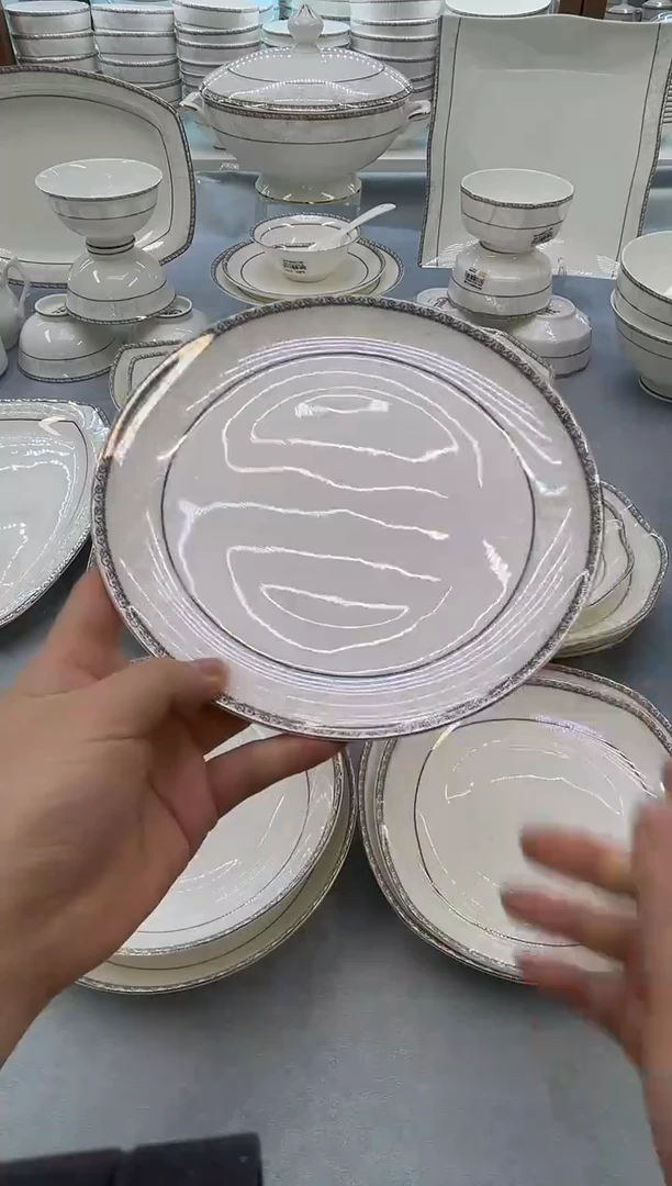 骨瓷玲珑8月光2个