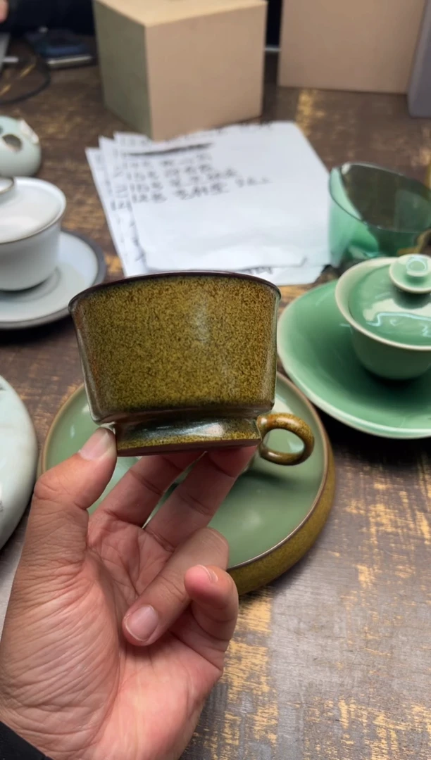 【闪购商品】/陈慧芳金玉满堂容天杯