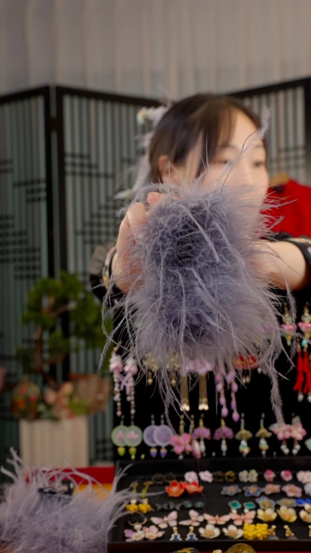 刺绣ZHUAJIA烟蓝色13CM