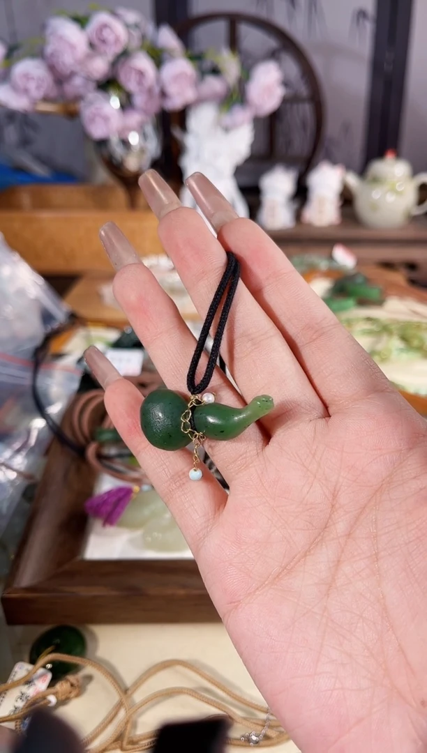 项链未镶嵌和田玉多样性发货其一默认天然特征