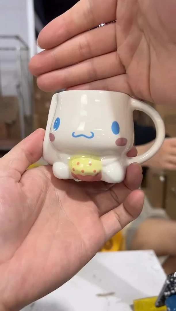 瓷片三利鸥玉桂狗一口杯