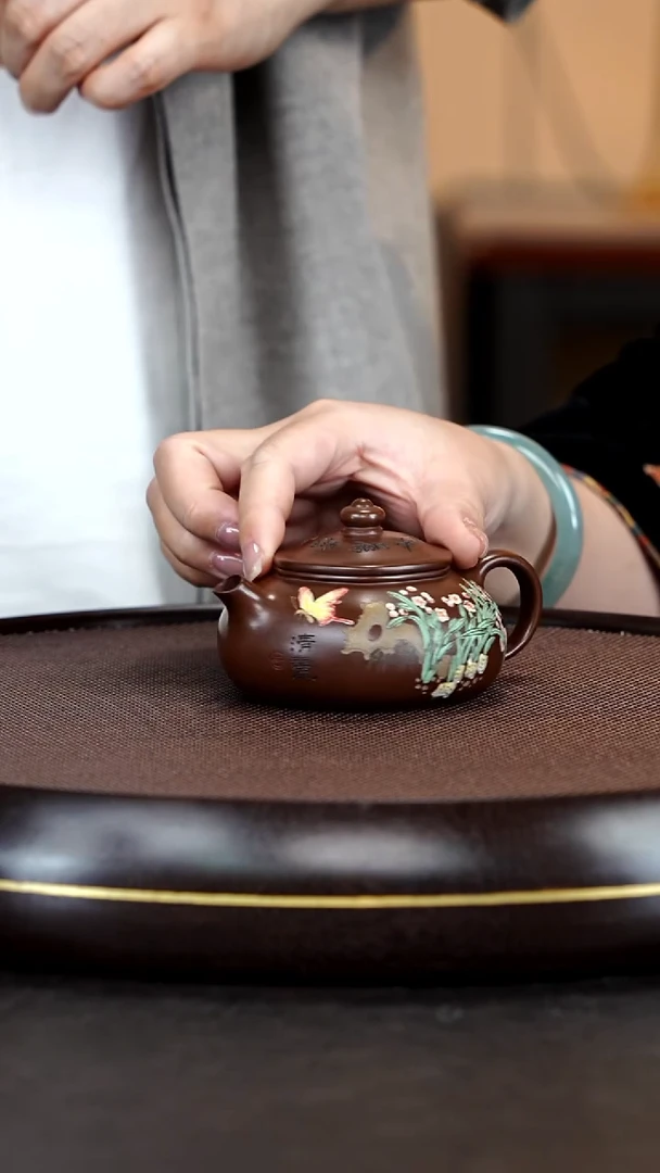 茶壶紫砂何菊新专场紫砂作品41【寒江-紫泥-cc】