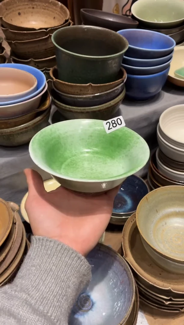 瓷片花*280绿白反口小碗1个
