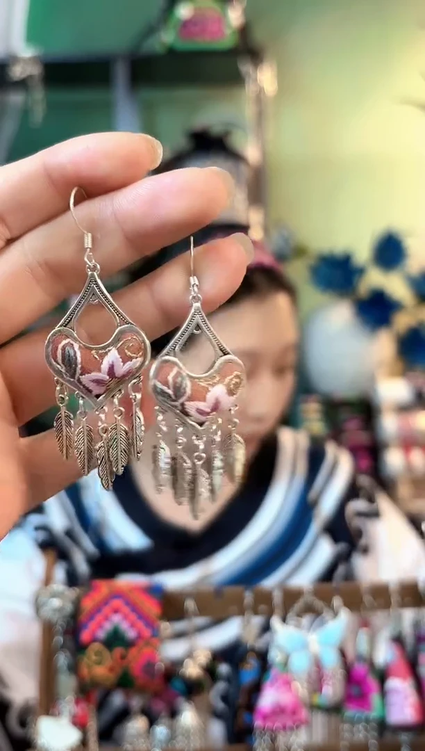 织绣彩云南阁非遗老绣750