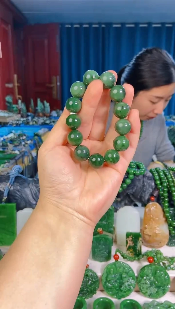 和田玉未镶嵌挂件1