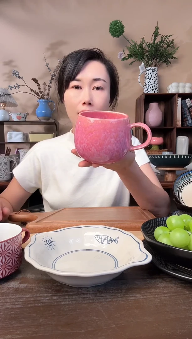 窑变粉球球杯微瑕