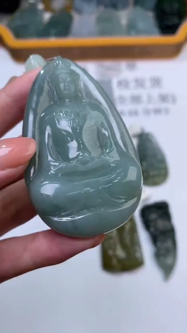 未镶嵌挂件翡翠301606