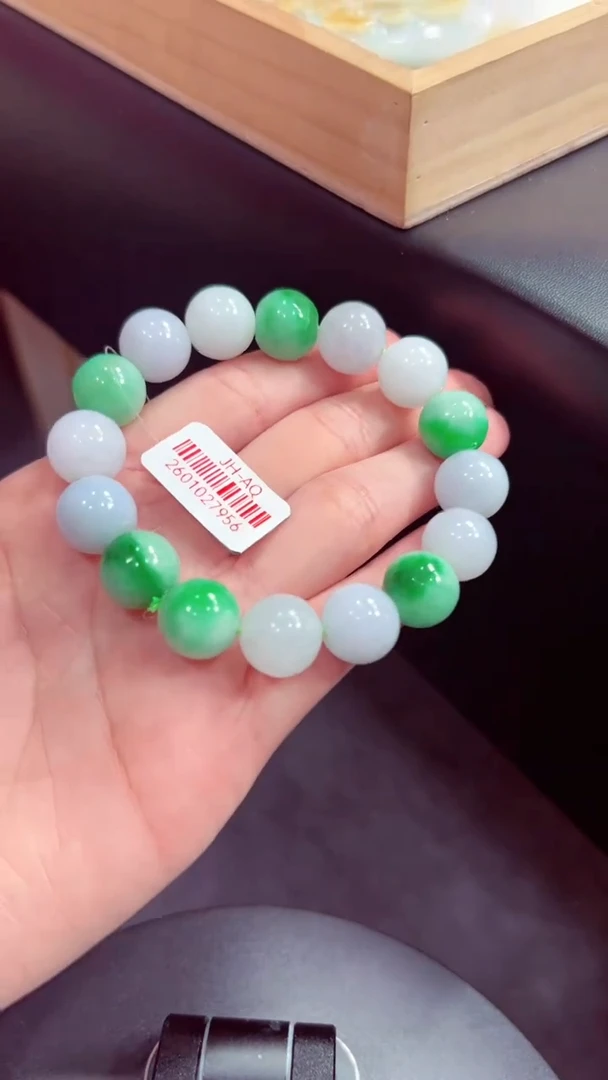 吊坠(不含链)未镶嵌翡翠天然翡翠