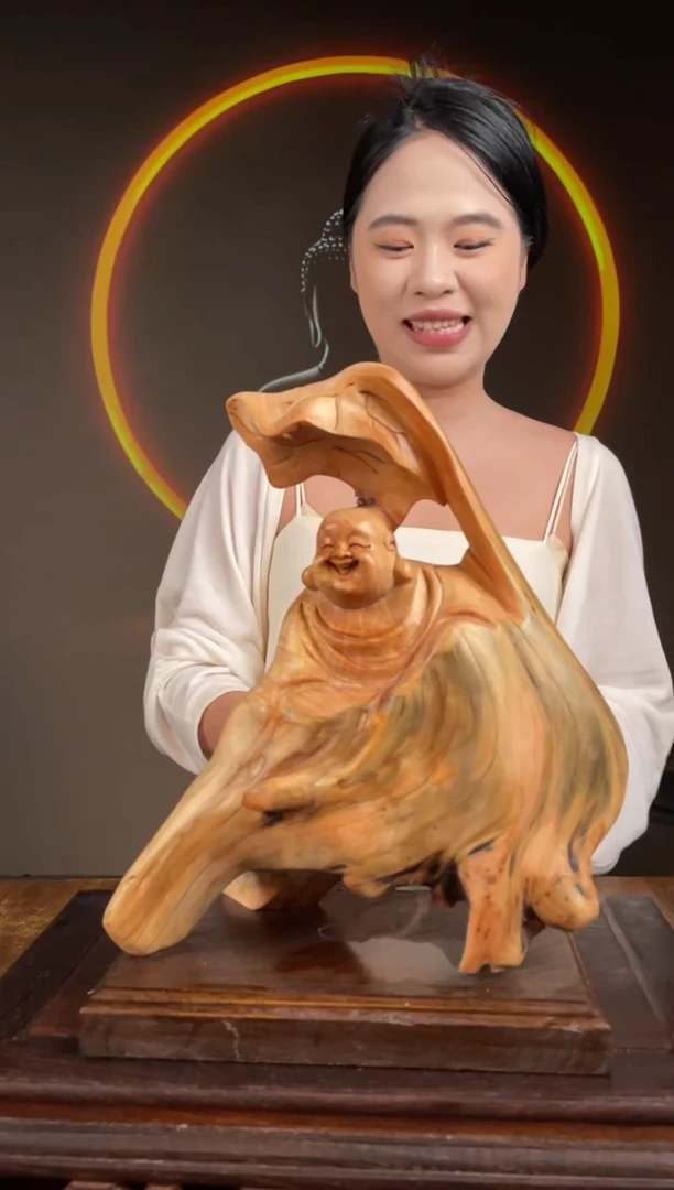 柏木（崖柏）手工摆件,先抢先得! 编号:111